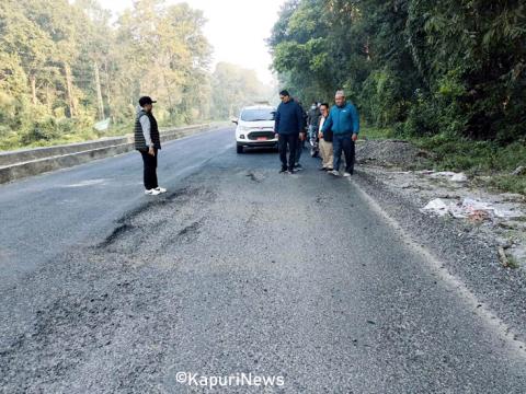 निर्माणाधीन कोशी राजमार्गको सेउती-पानीपिया खण्ड भत्कन थाल्यो